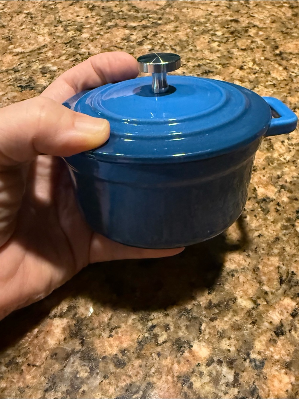 Mini Enameled Cast Iron Dutch Oven/Cocotte - Picture 7 of 7